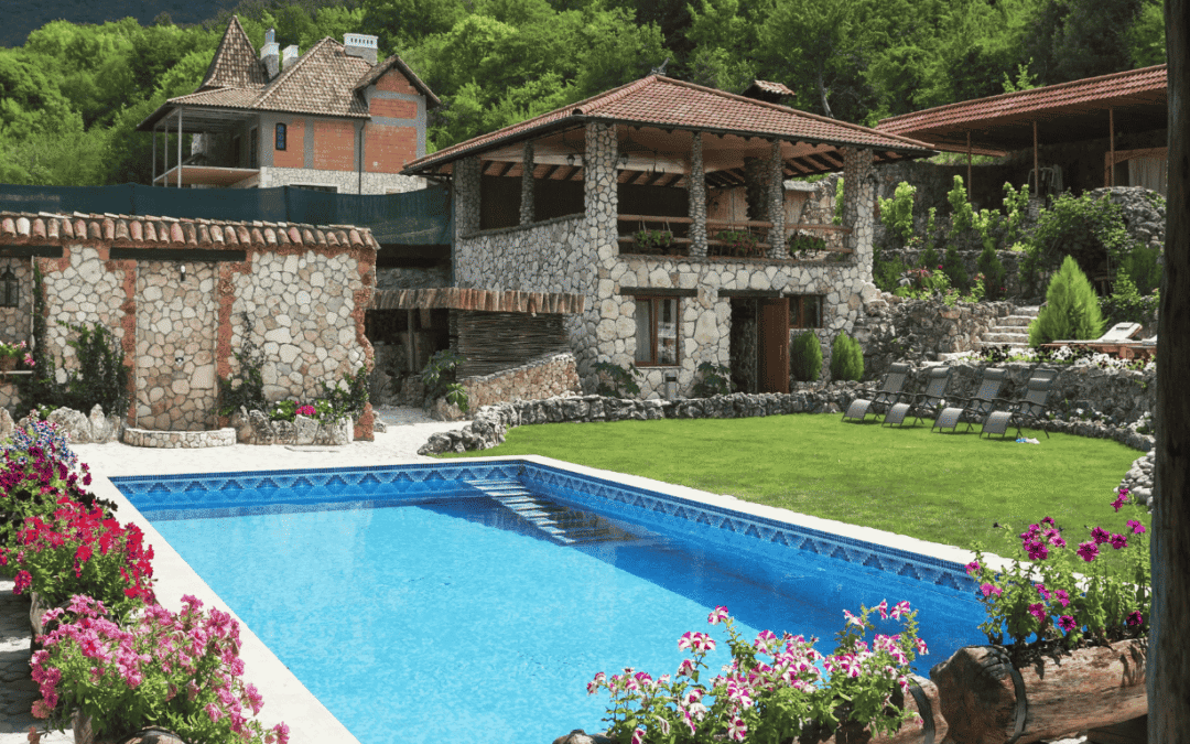 Redefining Safe Havens: The Shift to Autonomous Rural Compounds for HNWI Amid Escalating Conflicts